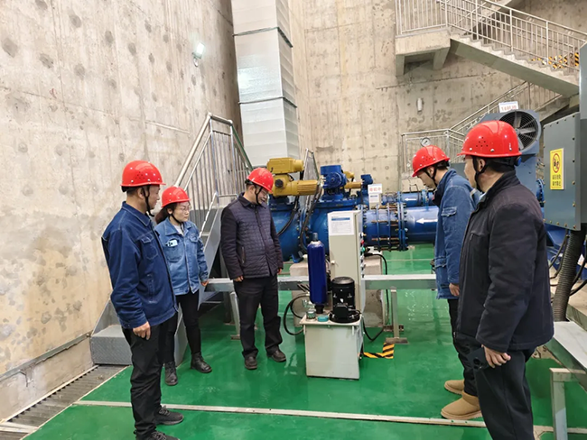 安博(中国)新春慰问送关怀,节前安全督导保平安